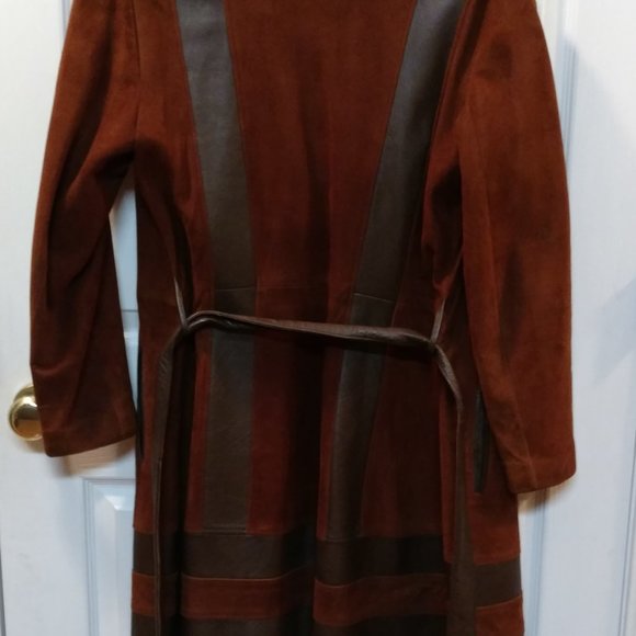 *HOST PICK*  Vintage70s Brown Suede & Leather Coat - Picture 5 of 9